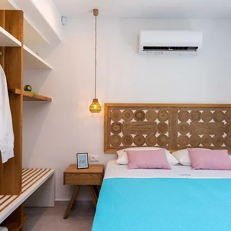 בית נופש Smili-naiades/3 Bedrooms, Luxury, Beachfront